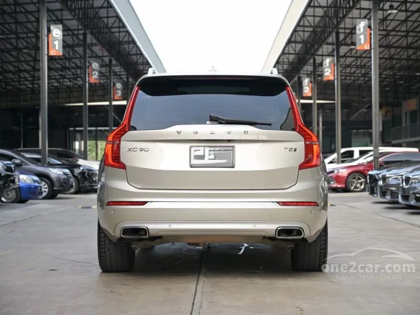 2018 Volvo XC90 T8 Inscription SUV