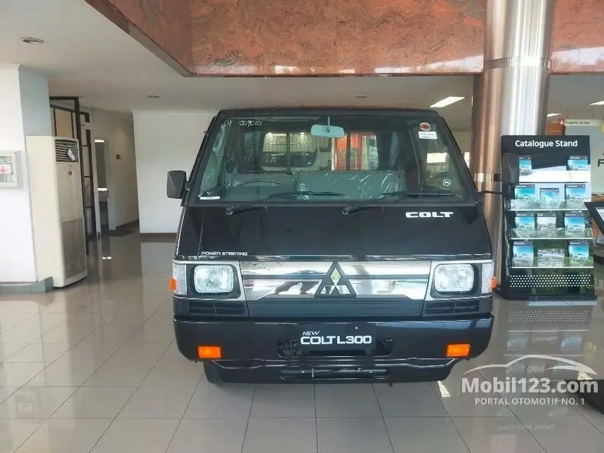 Jual Mobil Mitsubishi Colt L300 2023 Single Cab 2.5 di DKI Jakarta Manual Pick