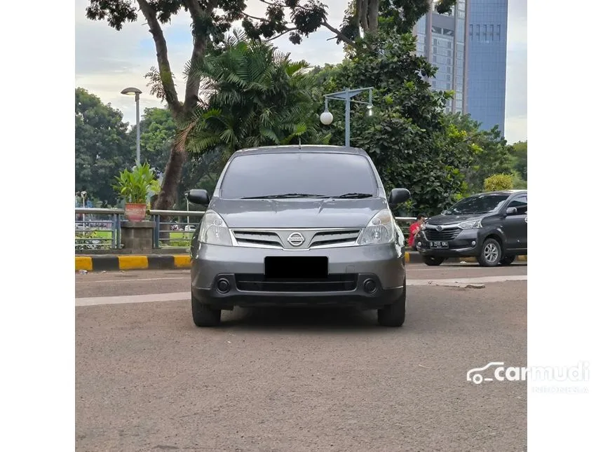 Jual Mobil Nissan Grand Livina 2011 SV MC 1.5 di DKI Jakarta Manual MPV Silver Rp 62.000.000