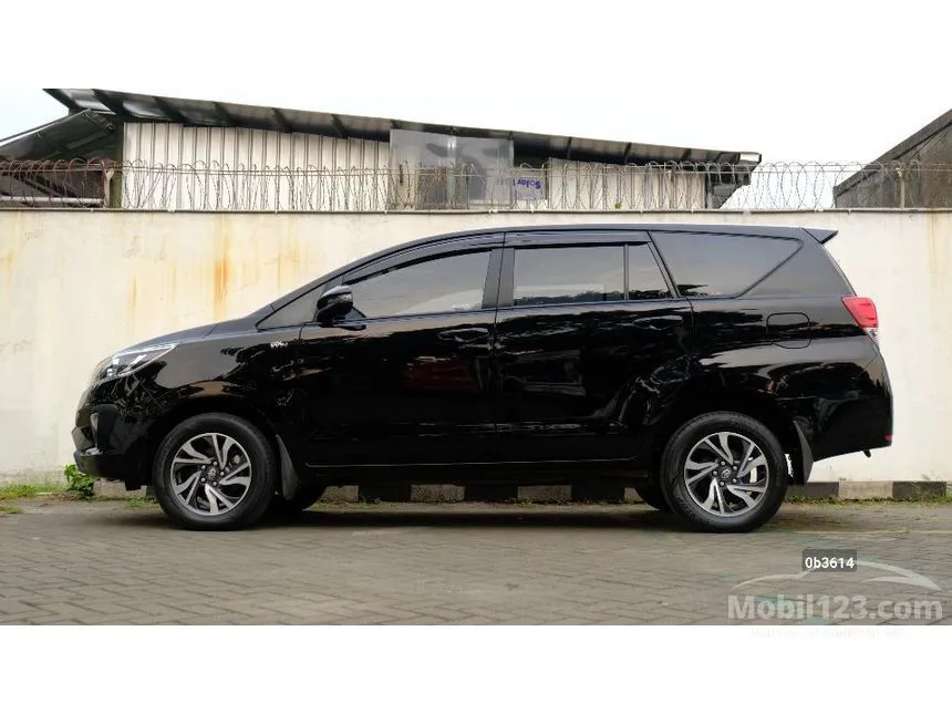 2022 Toyota Kijang Innova G MPV