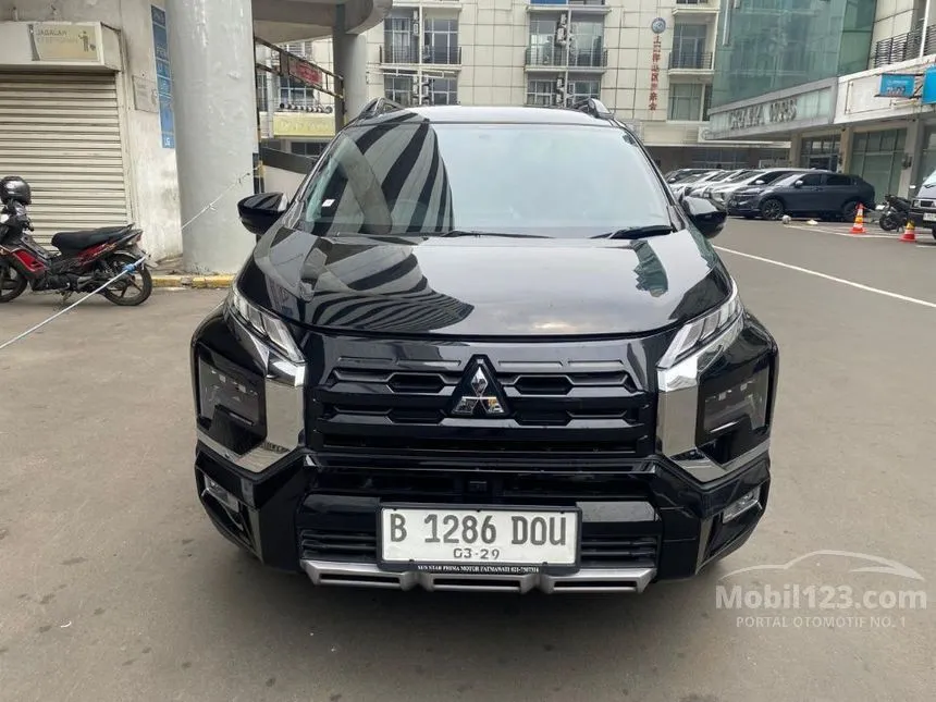 Jual Mobil Mitsubishi Xpander 2023 CROSS Premium Package 1.5 di DKI Jakarta Automatic Wagon Hitam Rp 270.000.000