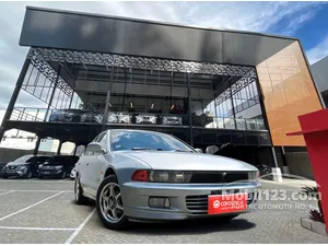 2002 Mitsubishi Galant 2.5 V6 Sedan