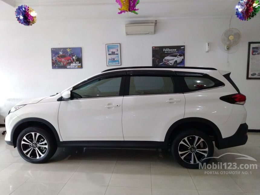 Jual Mobil Daihatsu Terios 2019 R Deluxe 1.5 di Yogyakarta 