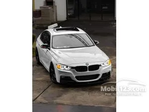 2015 BMW 328i 2.0 Sport Sedan
