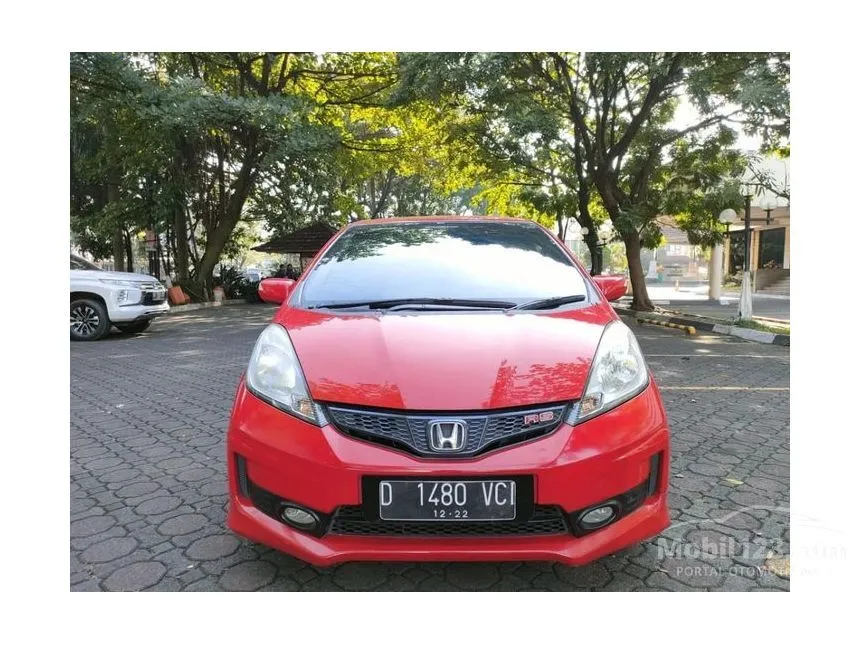 Jual Mobil Honda Jazz 2012 RS 1.5 di Jawa Barat Automatic Hatchback Merah Rp 157.000.000