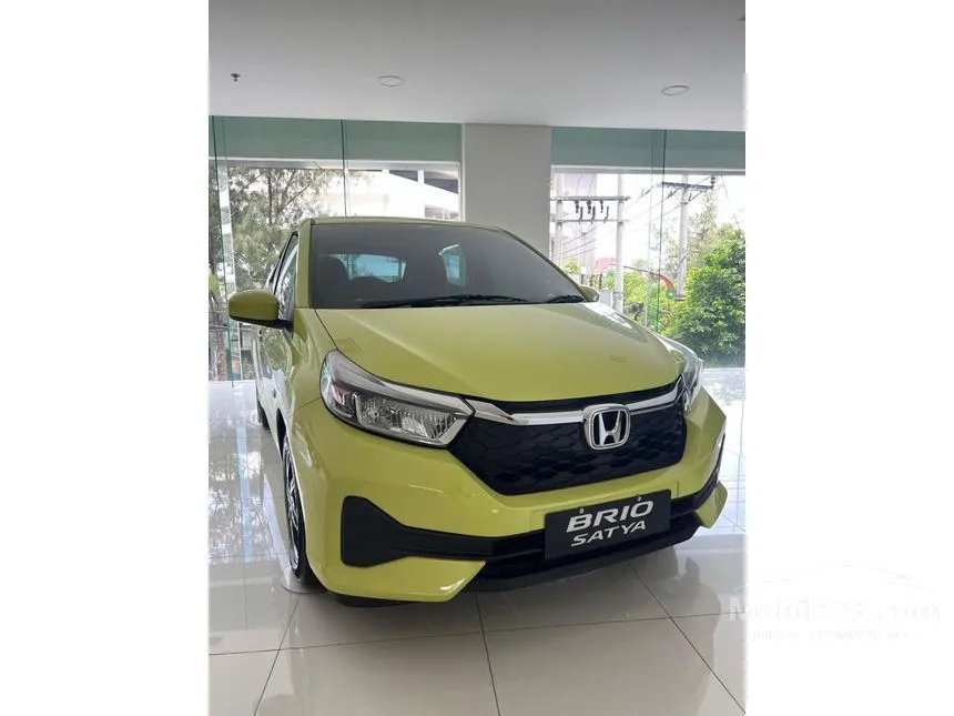 Jual Mobil Honda Brio 2025 Satya E 1.2 di Jawa Timur Automatic Hatchback Kuning Rp 193.200.000