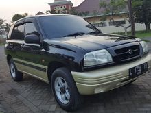2003 Suzuki Escudo 1.6 SQ SUV Tdp 20jt Angs 2325X35bln
