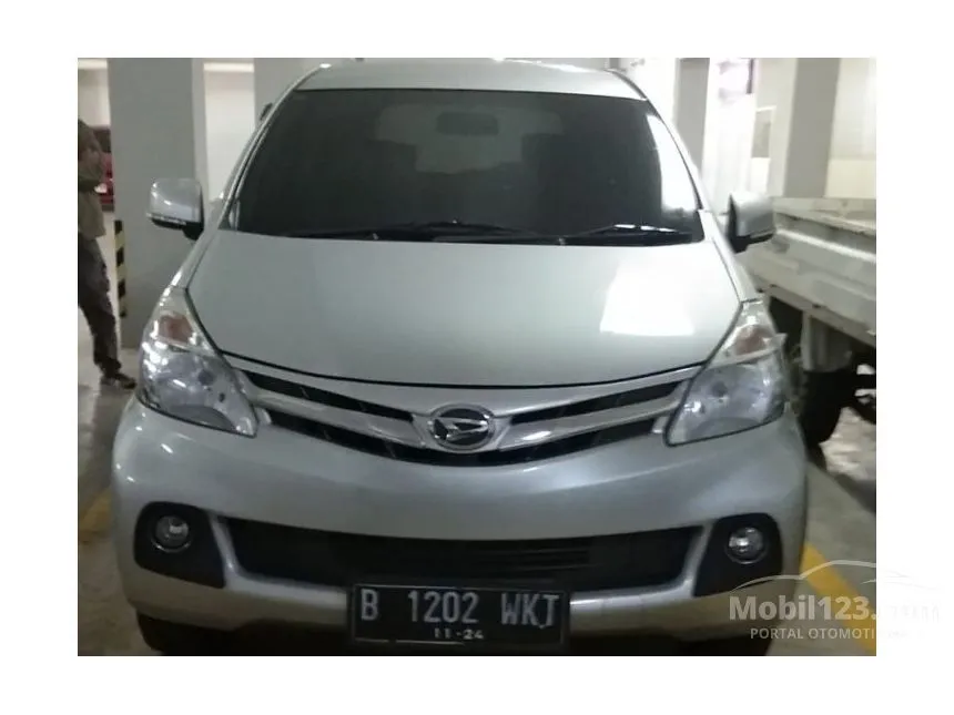 Jual Mobil Daihatsu Xenia 2014 R DLX 1.3 di Banten Manual MPV Silver Rp 112.000.000