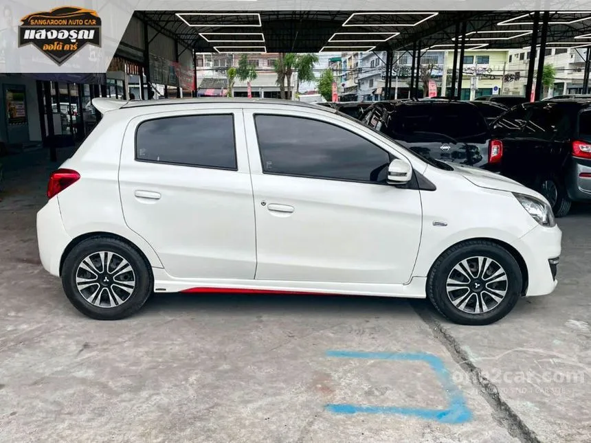 2018 Mitsubishi MIRAGE GLX Hatchback