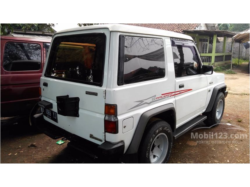 Jual Mobil  Daihatsu Feroza  1995 1 6 di Jawa Barat Manual 