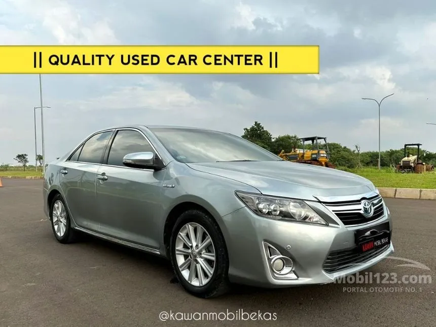 Jual Mobil Toyota Camry 2012 V 2.5 di Banten Automatic Sedan Silver Rp 195.000.000