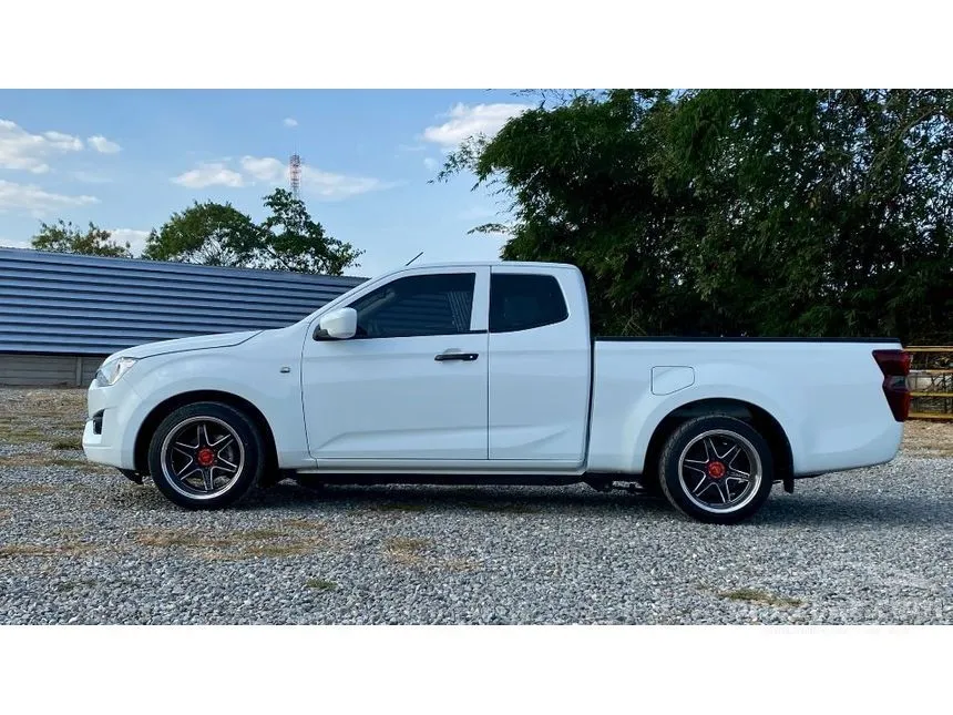 2022 Isuzu D-MAX S Space Cab Pickup
