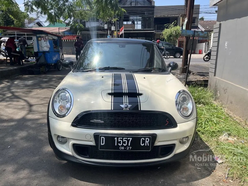 Jual Mobil MINI Cooper 2011 1.6 di Jawa Barat Automatic Hatchback Putih Rp 385.000.000