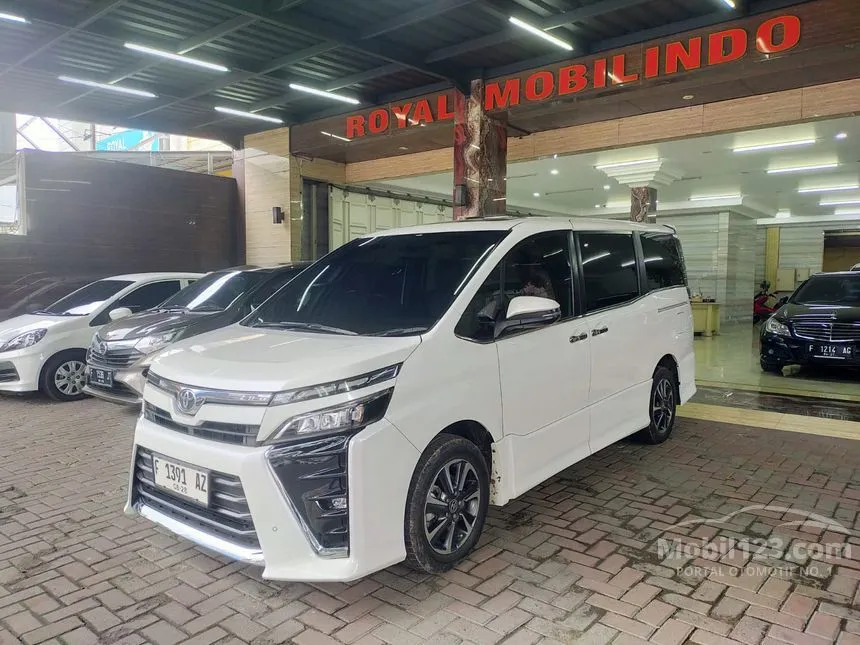 Toyota Voxy 2019 2.0 di Jawa Barat Automatic MPV Putih
