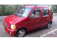 2001 Suzuki Karimun 970 DX Hatchback Merah Metalik