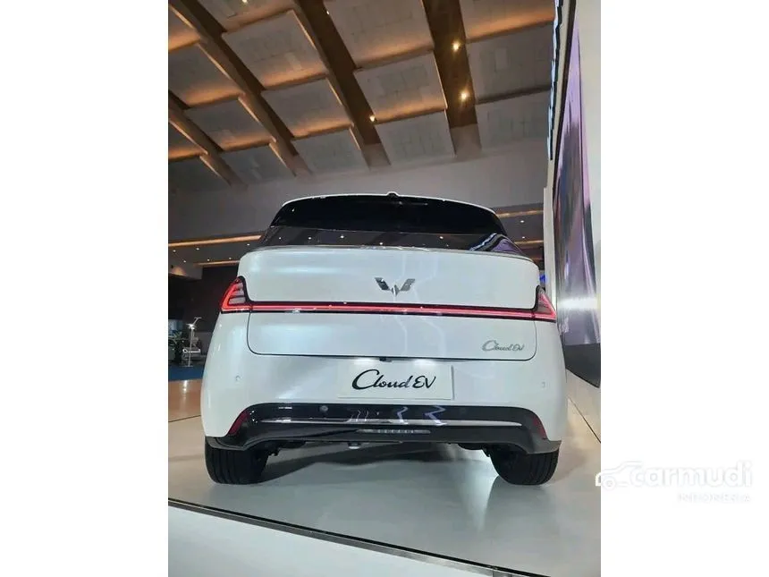 2024 Wuling Cloud EV EV Hatchback