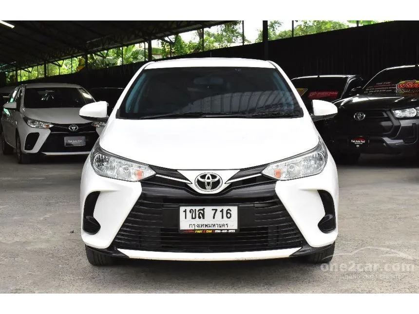 2021 Toyota Yaris Ativ Entry Sedan