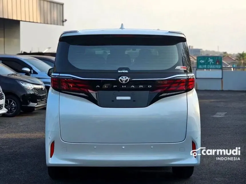 2024 Toyota Alphard G MPV