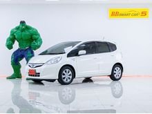 2013 Honda Jazz 1.3 (ปี 08-14) Hybrid Hatchback AT