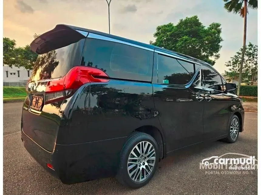 2016 Toyota Alphard X Van Wagon