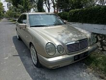 1996 Mercedes-Benz E230 2.3 W210 2.3 Manual Sedan