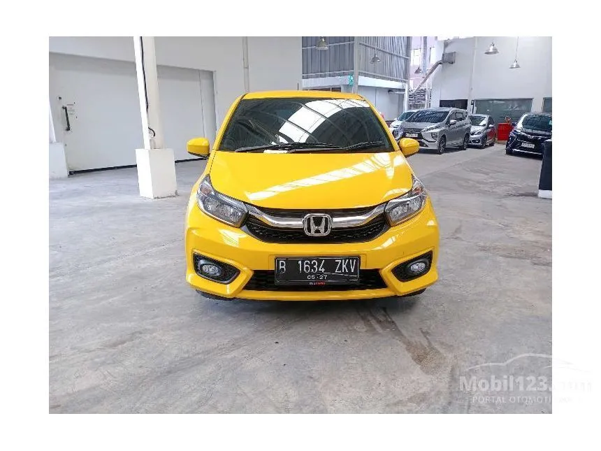 Jual Mobil Honda Brio 2022 Satya E 1.2 di DKI Jakarta Automatic Hatchback Kuning Rp 156.000.000