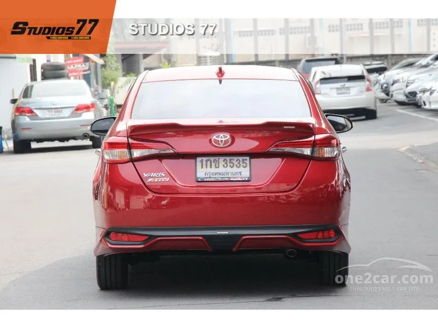 2020 Toyota Yaris Ativ High Sedan