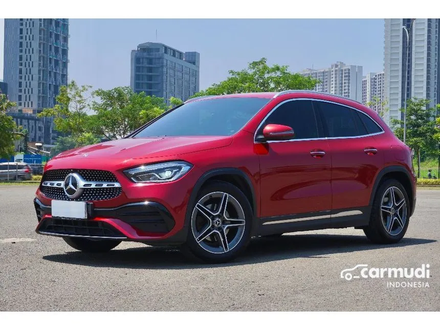 2021 Mercedes-Benz GLA200 AMG Line SUV