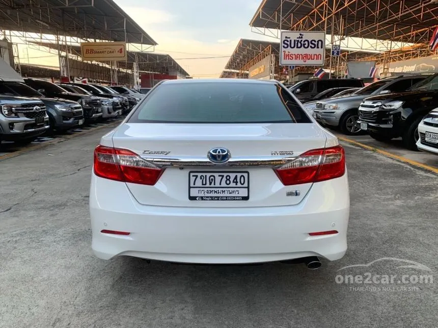 2013 Toyota CAMRY Hybrid Navi Sedan