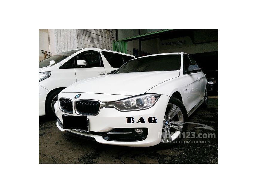 Jual Mobil Bmw 3i 13 Sport 2 0 Di Dki Jakarta Automatic Sedan Putih Rp 368 000 000 Mobil123 Com