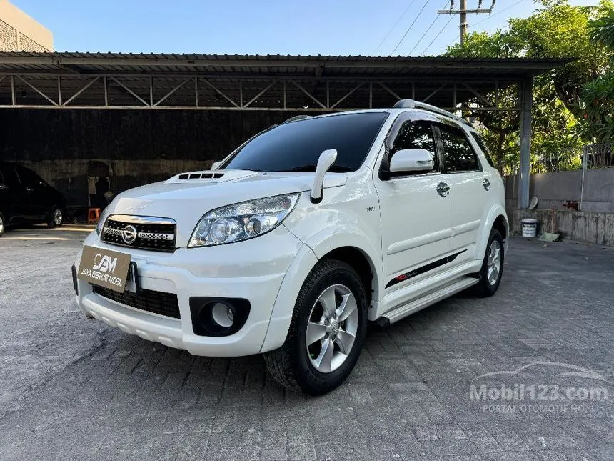 Jual Mobil Daihatsu Terios 2012 TX 1.5 di Jawa Timur Manual SUV Putih Rp 130.000.000