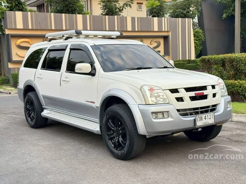 2006 Isuzu MU-7 SUV