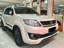 2014 Toyota Fortuner 2.5 G TRD vnt diesel SUV