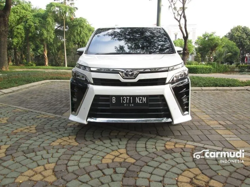 Jual Mobil Toyota Voxy 2020 2.0 di DKI Jakarta Automatic Wagon Putih Rp 380.000.000