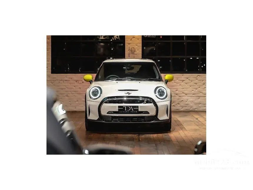 Jual Mobil MINI Cooper 2022 S Electric Level 3 di DKI Jakarta Automatic Hatchback Putih Rp 900.000.000