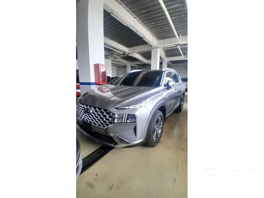Jual Mobil Hyundai Santa Fe 2024 CRDi Signature 2.2 di Banten Automatic SUV Silver Rp 759.000.000