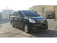 Toyota Nav1 V Lux AT Hitam Pemakaian 2014 Siap Pakai