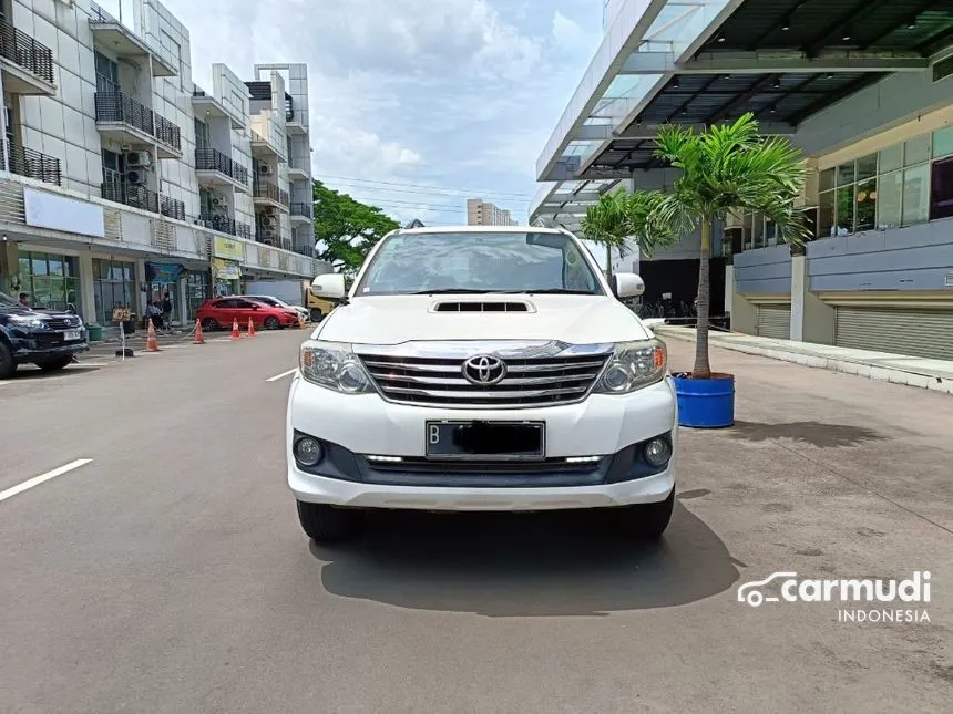 Jual Mobil Toyota Fortuner 2014 G 2.5 di Jawa Barat Automatic SUV Putih Rp 240.000.000