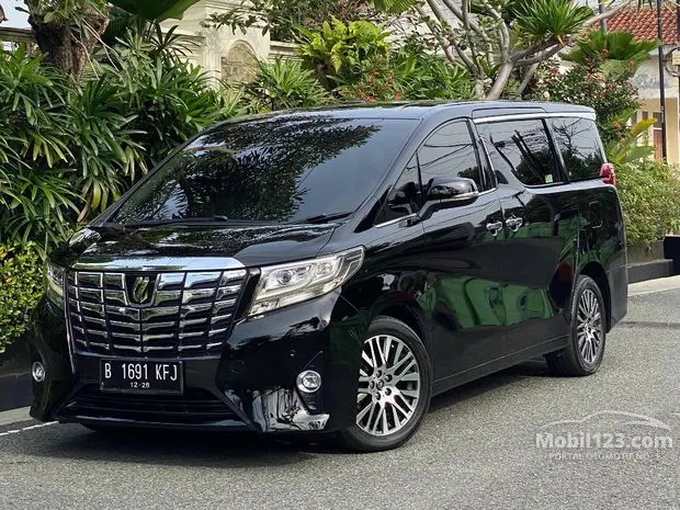 Toyota Alphard Baru: Harga, Fitur, dan Perbandingan dengan Generasi Sebelumnya