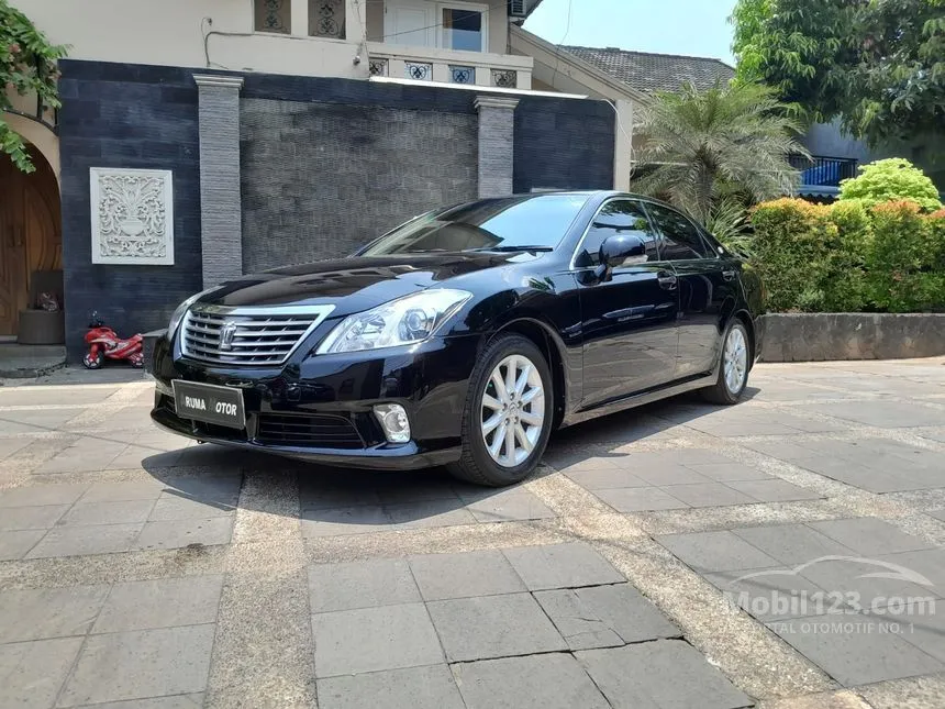 Jual Mobil Toyota Crown 2012 Royal Saloon 3.0 di DKI Jakarta Automatic ...