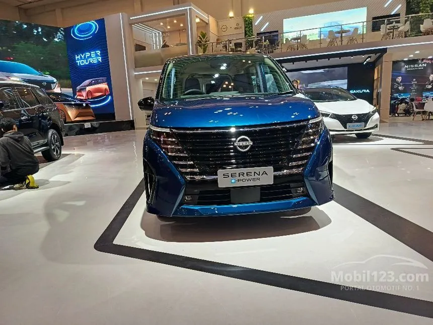 Jual Mobil Nissan Serena 2024 e