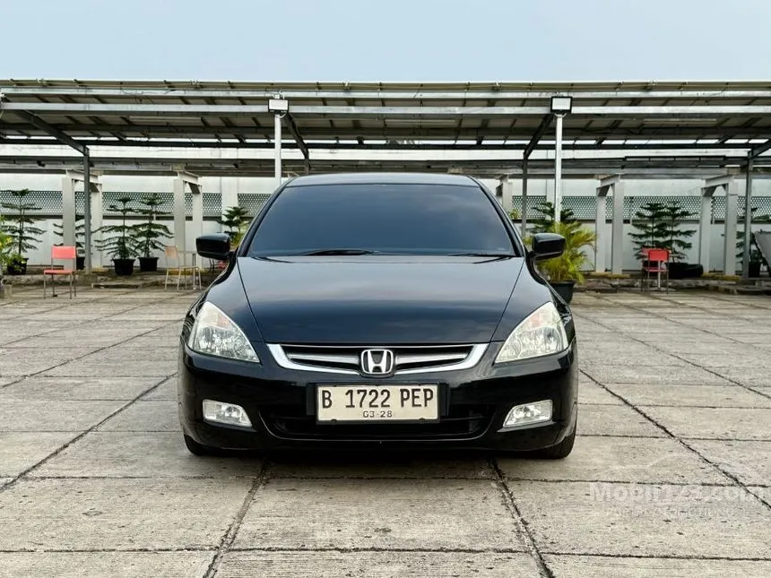 2004 Honda Accord VTi-L Sedan