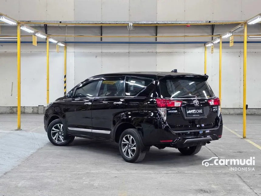 2022 Toyota Kijang Innova V MPV