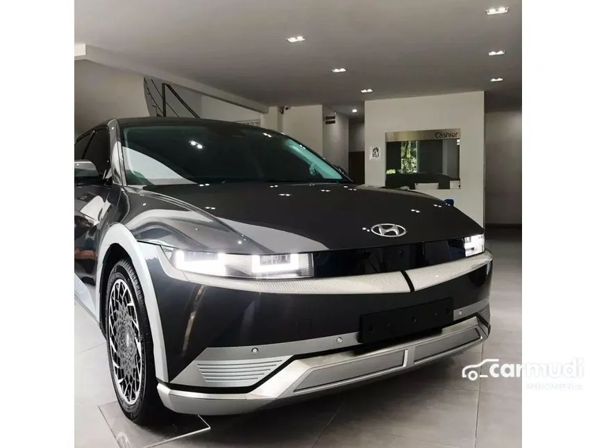 Jual Mobil Hyundai IONIQ 5 2024 Long Range Signature di Jawa Barat Automatic Wagon Hitam Rp 736.000.000