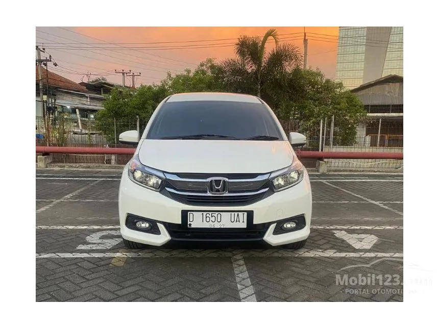 Jual Mobil Honda Mobilio 2017 E 1.5 di Jawa Barat Automatic MPV Putih Rp 151.000.000