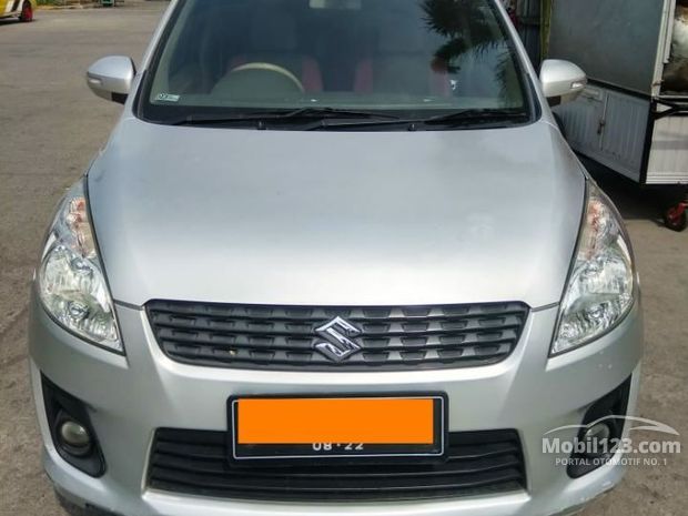 Suzuki Ertiga Mobil bekas dijual di Bekasi Jawa-barat Suzuki Ertiga Mobil bekas dijual di Bekasi Jawa-barat