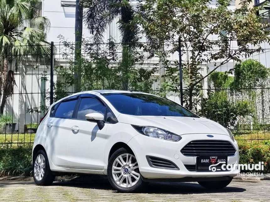 2014 Ford Fiesta Trend Hatchback