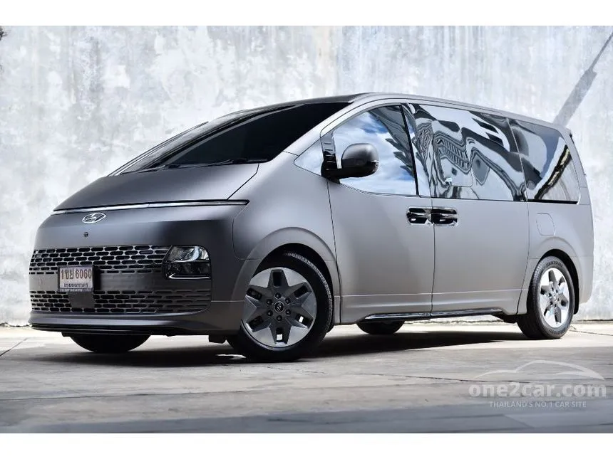 2024 Hyundai Staria Trend S Van