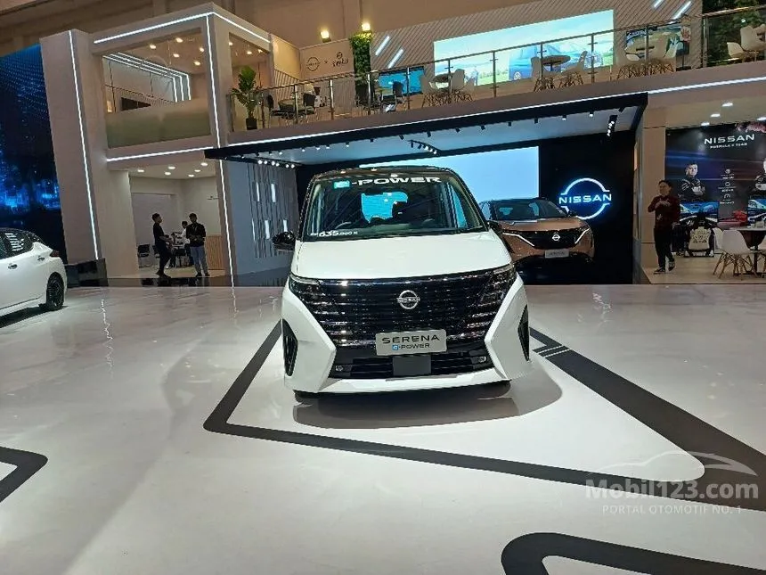 Jual Mobil Nissan Serena 2024 e