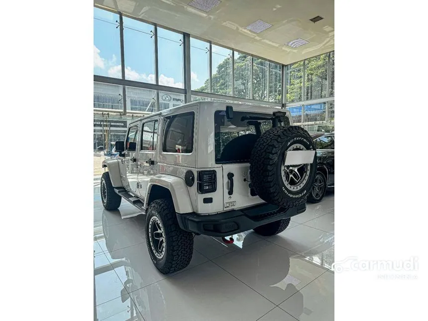 2014 Jeep Wrangler Sahara Unlimited 4 Door SUV